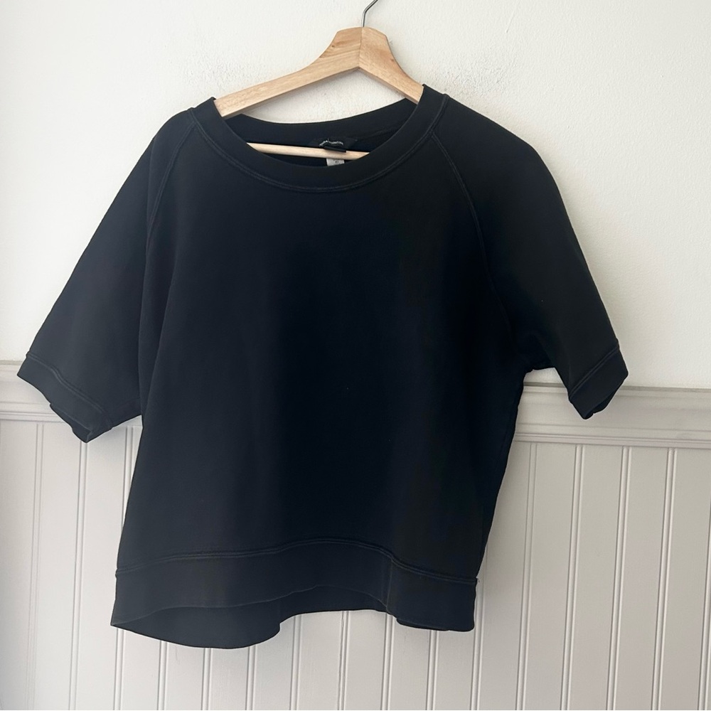 Moda International Black Short Sleeve Crop Sweatshirt Large Casual Athleisure